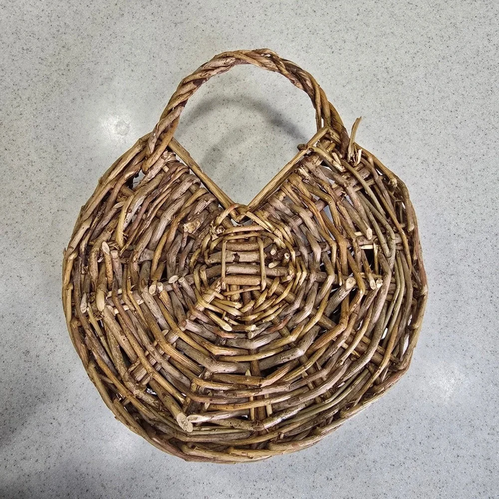 Rustic Woven Grapevine Hanging Wall Basket Boho Farmhouse Twig wall Pocket